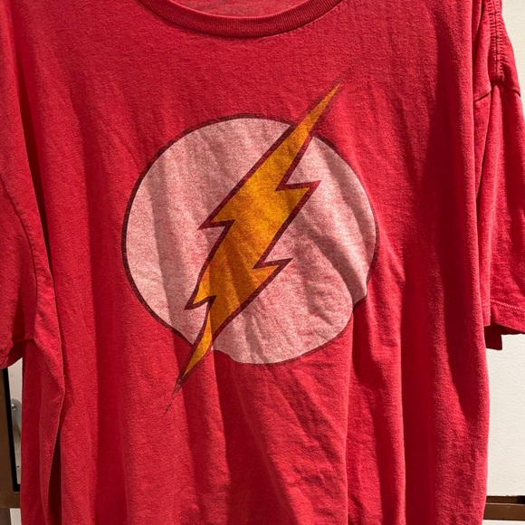 DC Other - DC Comics Flash tee size XXL. Short sleeve. Excellent condition.